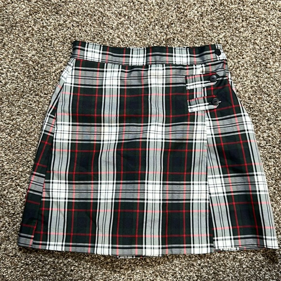 Marymount Plaid Double Tab Pleat Skort main image 1